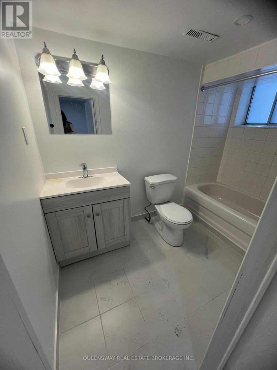 1389 Lansdowne Avenue Property Photo 1