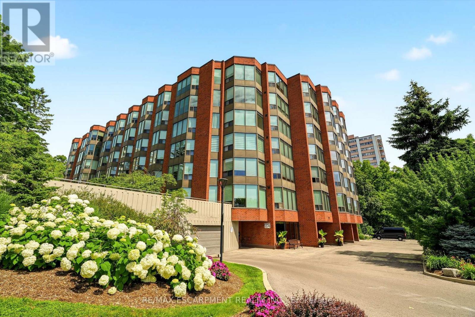 507 - 2121 Lakeshore Road Photo de la propriété 1