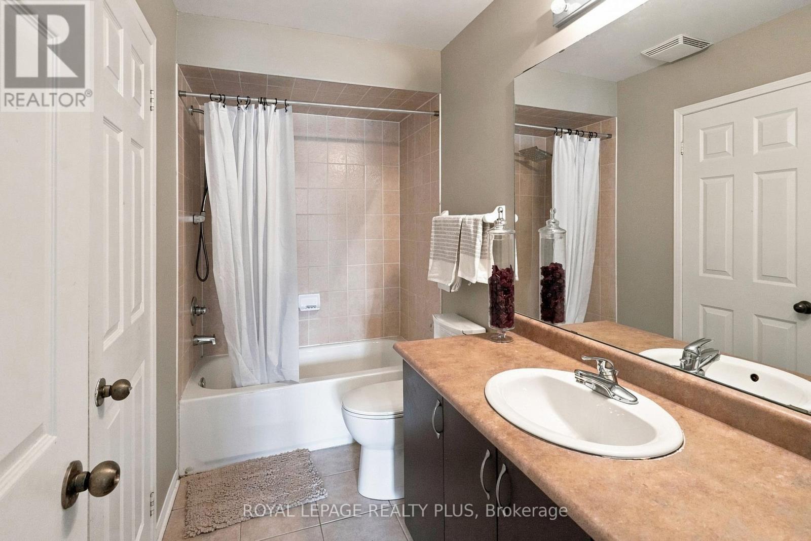 2333 Sutton Drive Property Photo 22