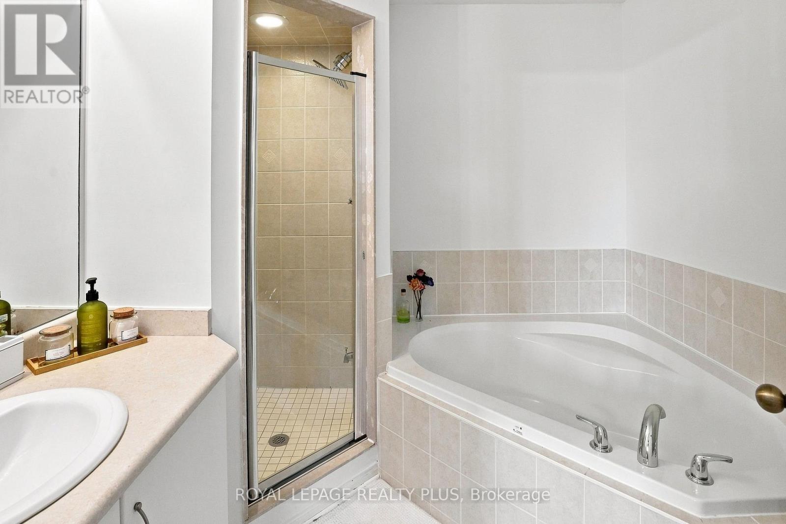 2333 Sutton Drive Property Photo 24