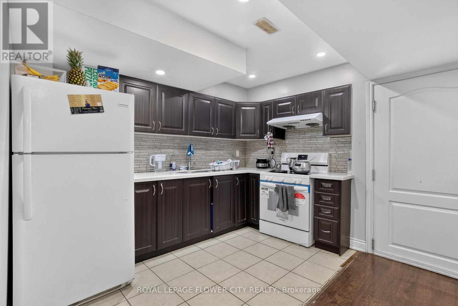 85 Ebury Drive Property Photo 44