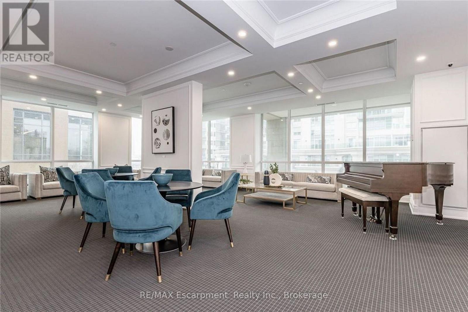 605 - 2060 Lakeshore Road Property Photo 25