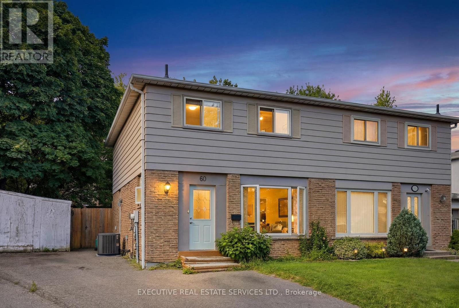 60 CHIPWOOD CRESCENT