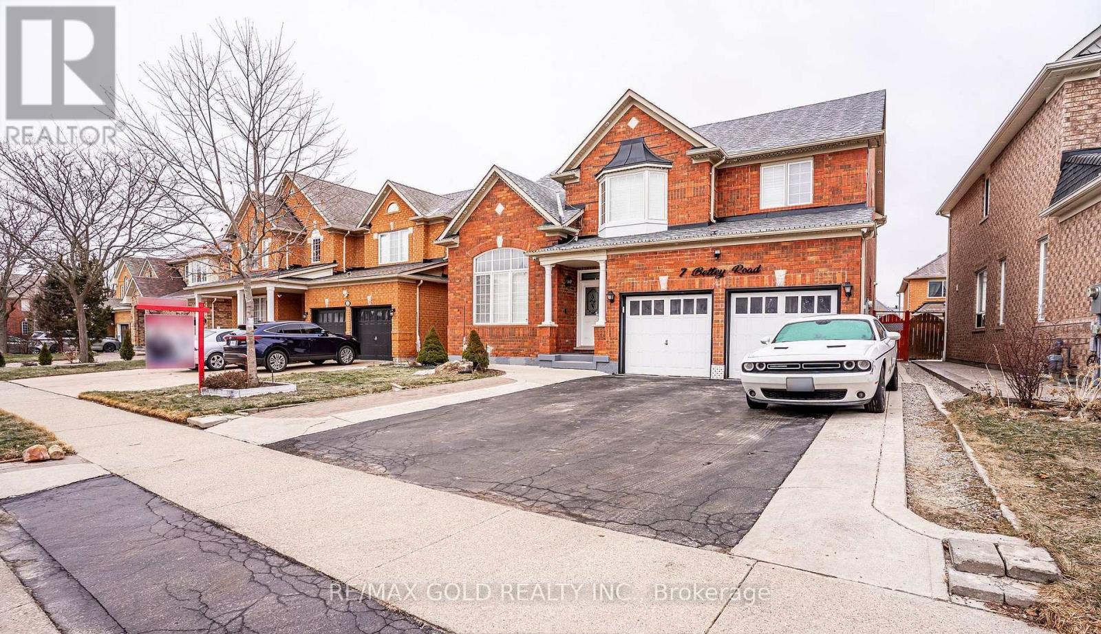 7 Bettey Road Property Photo 1
