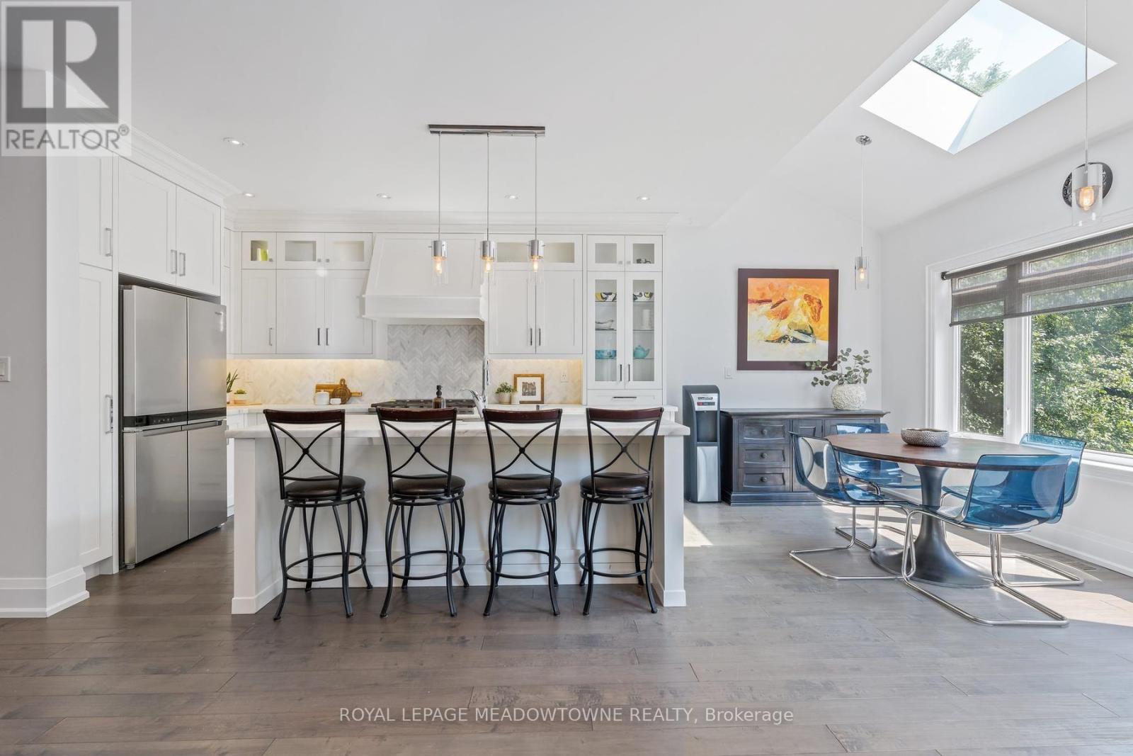 17 Ontario Street Property Photo 10