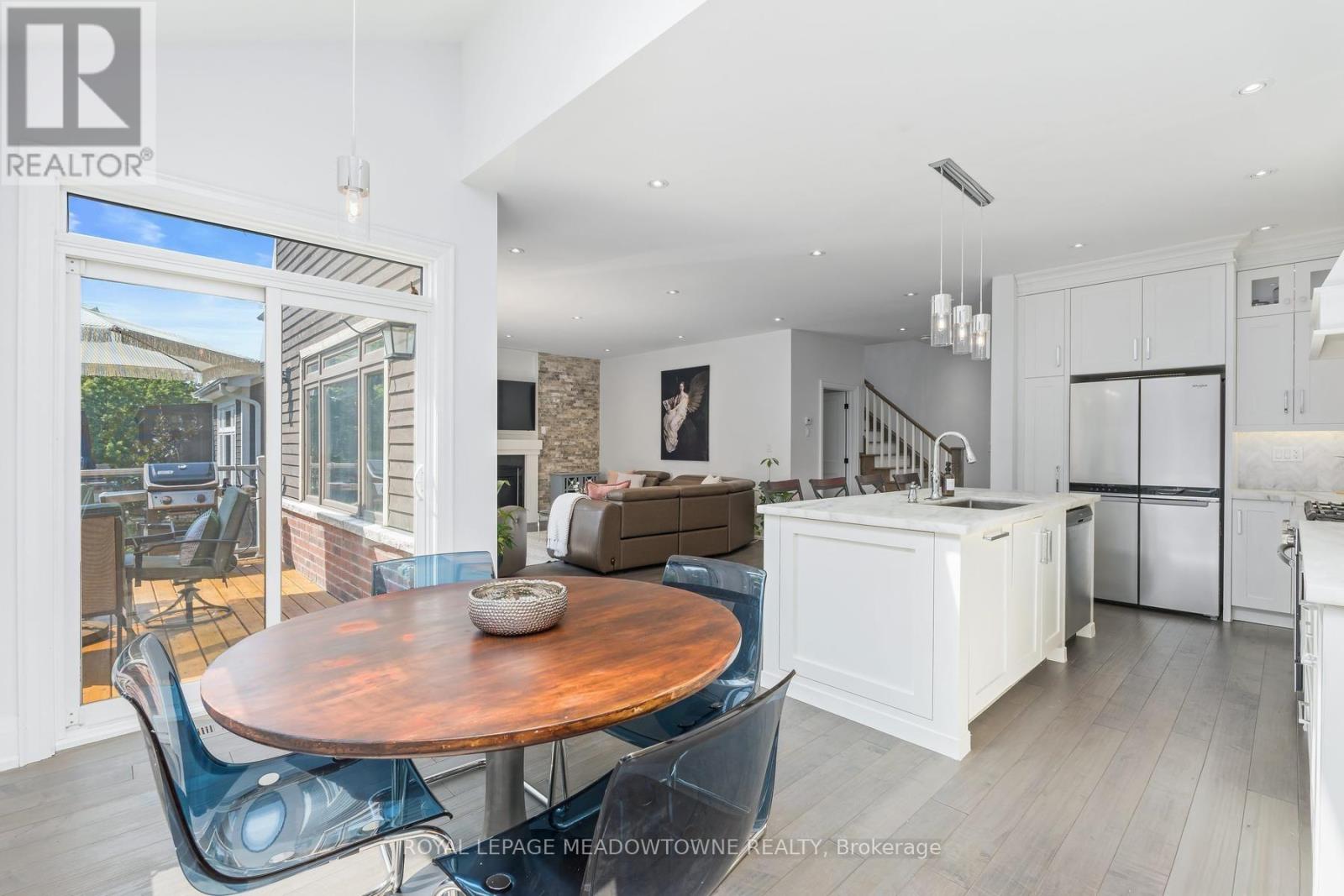 17 Ontario Street Property Photo 17