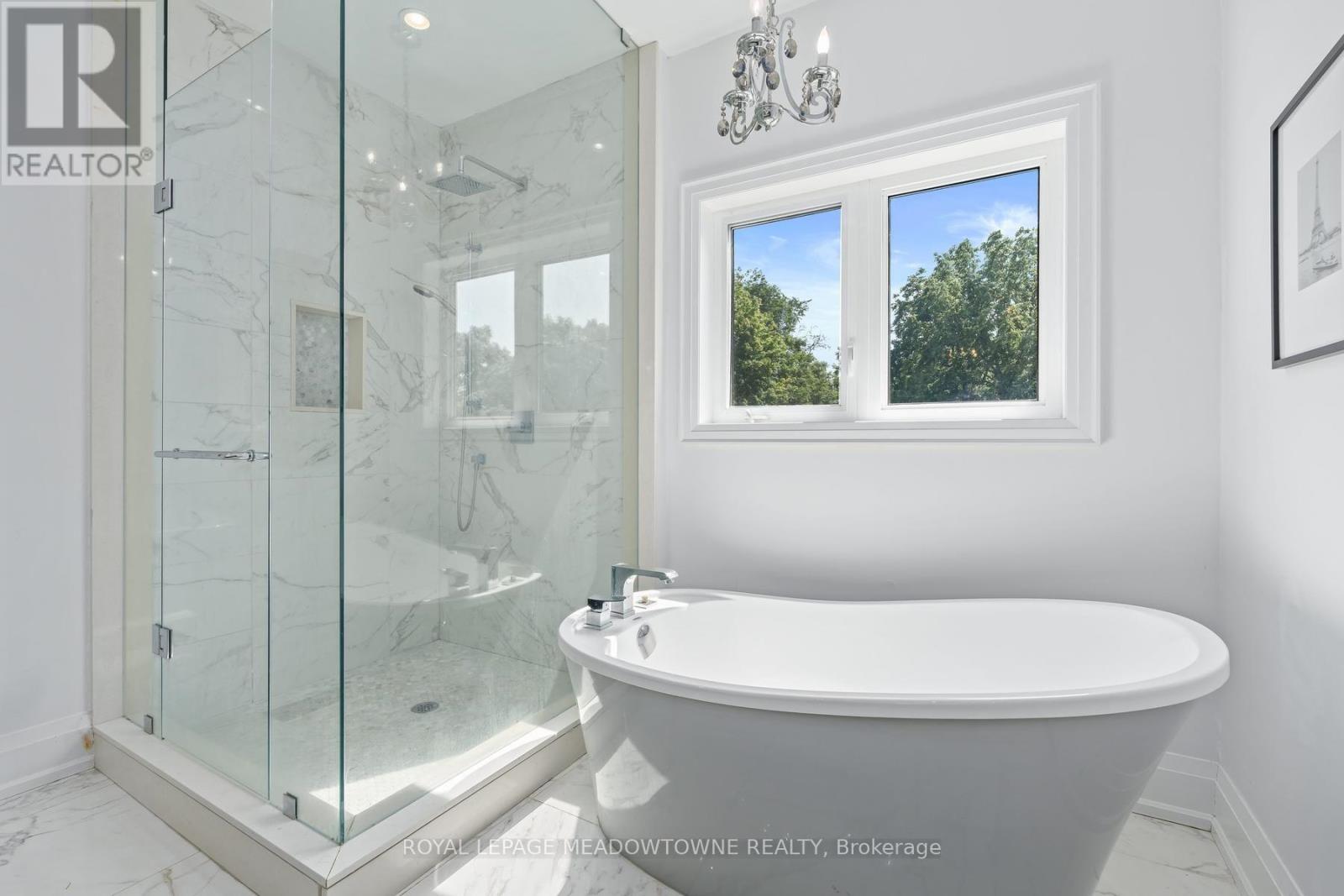 17 Ontario Street Property Photo 29