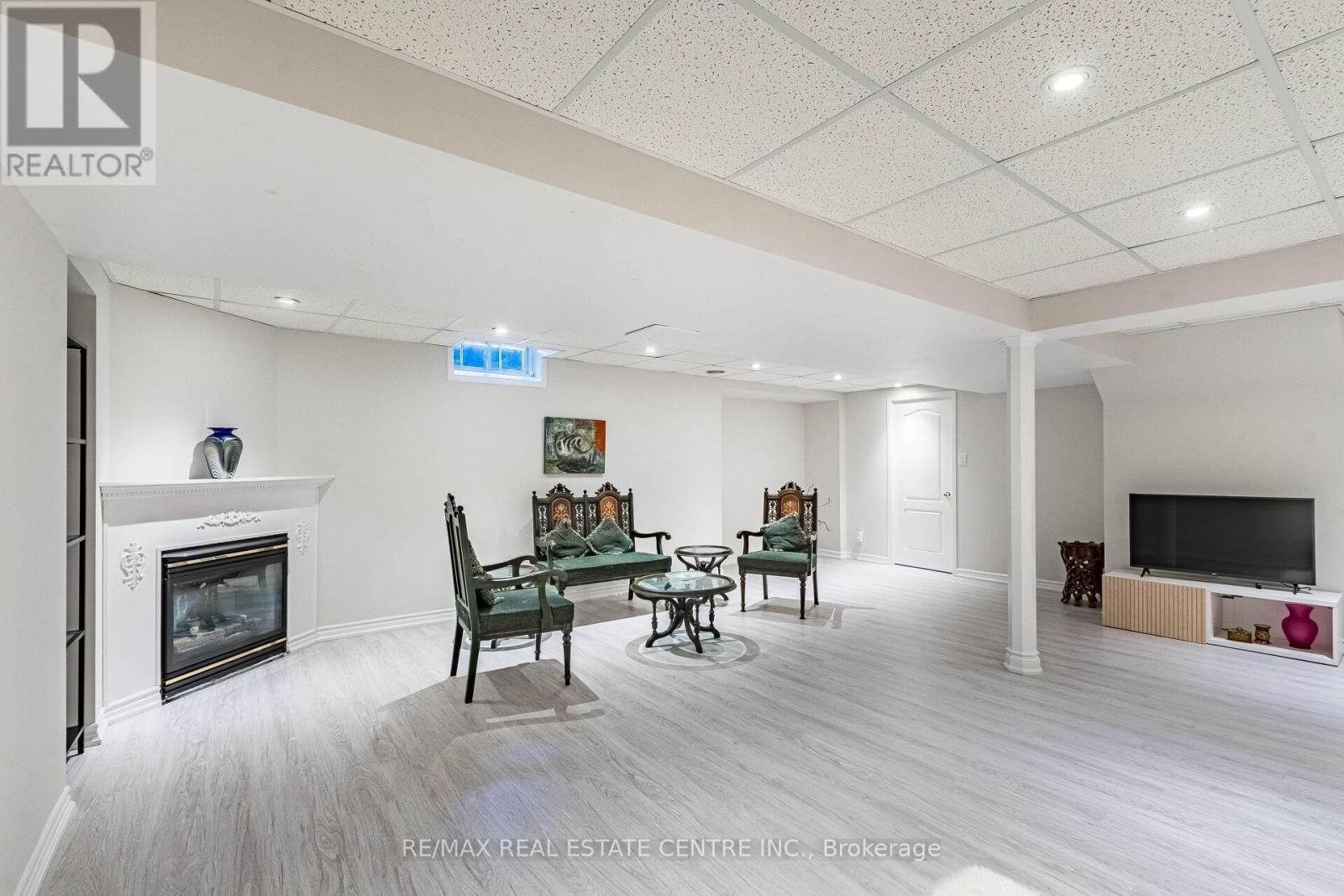 5343 Russell View Road Property Photo 28