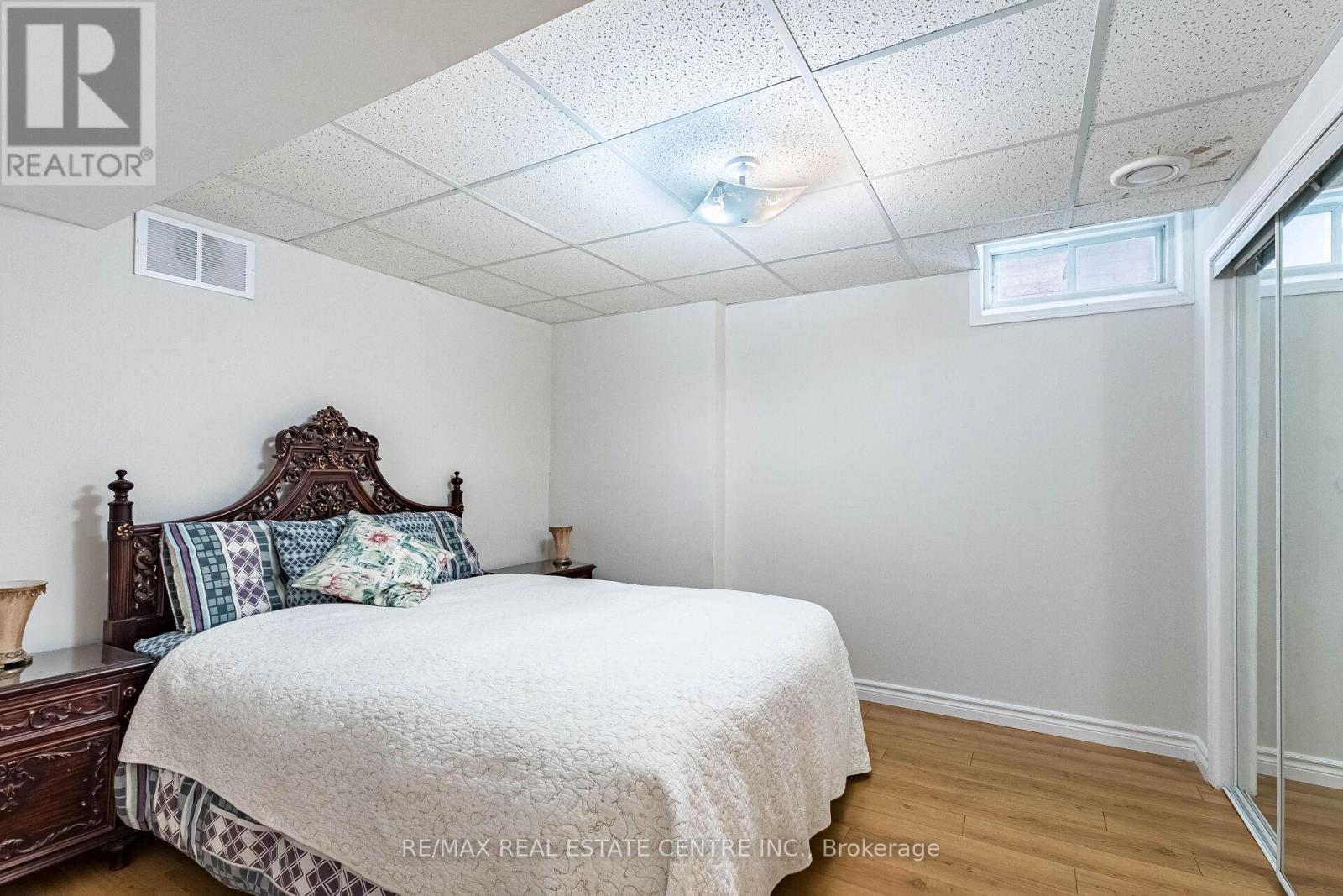 5343 Russell View Road Property Photo 29
