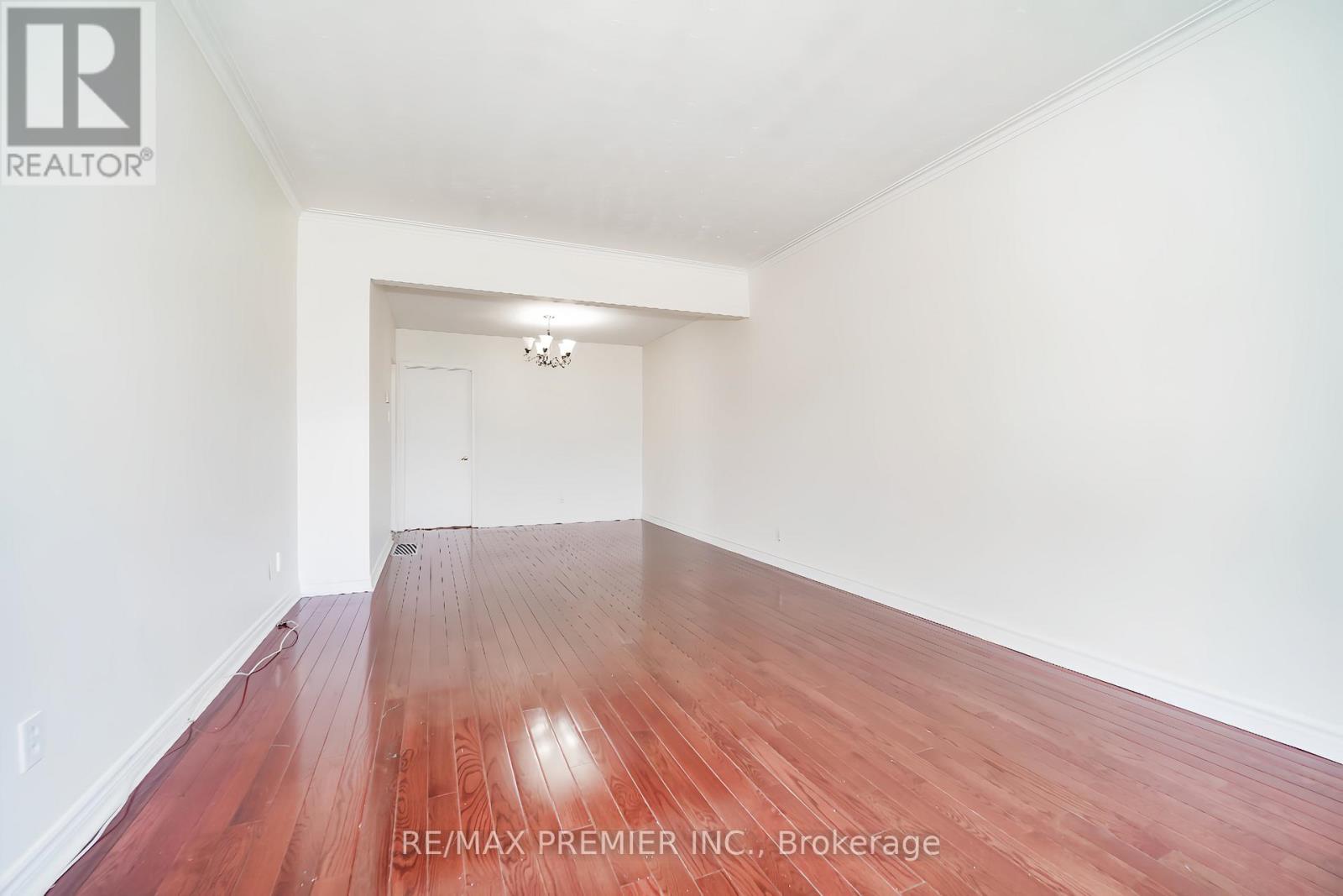 14 Yatescastle Drive Property Photo 12
