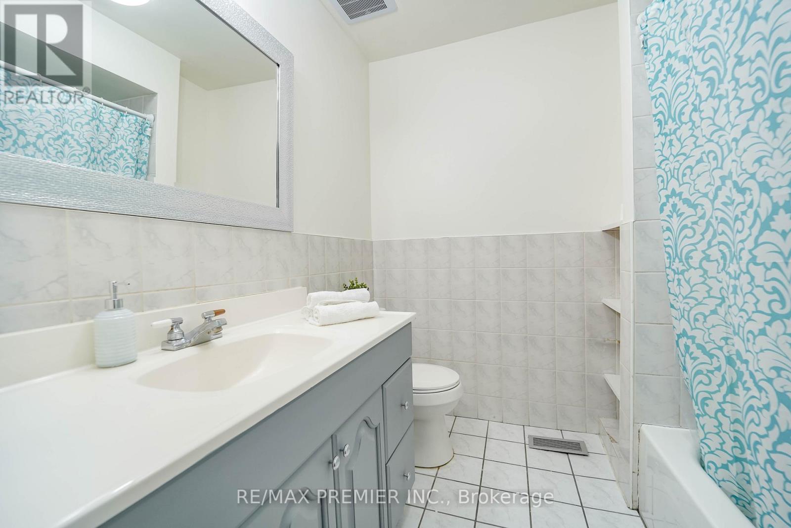 14 Yatescastle Drive Property Photo 20
