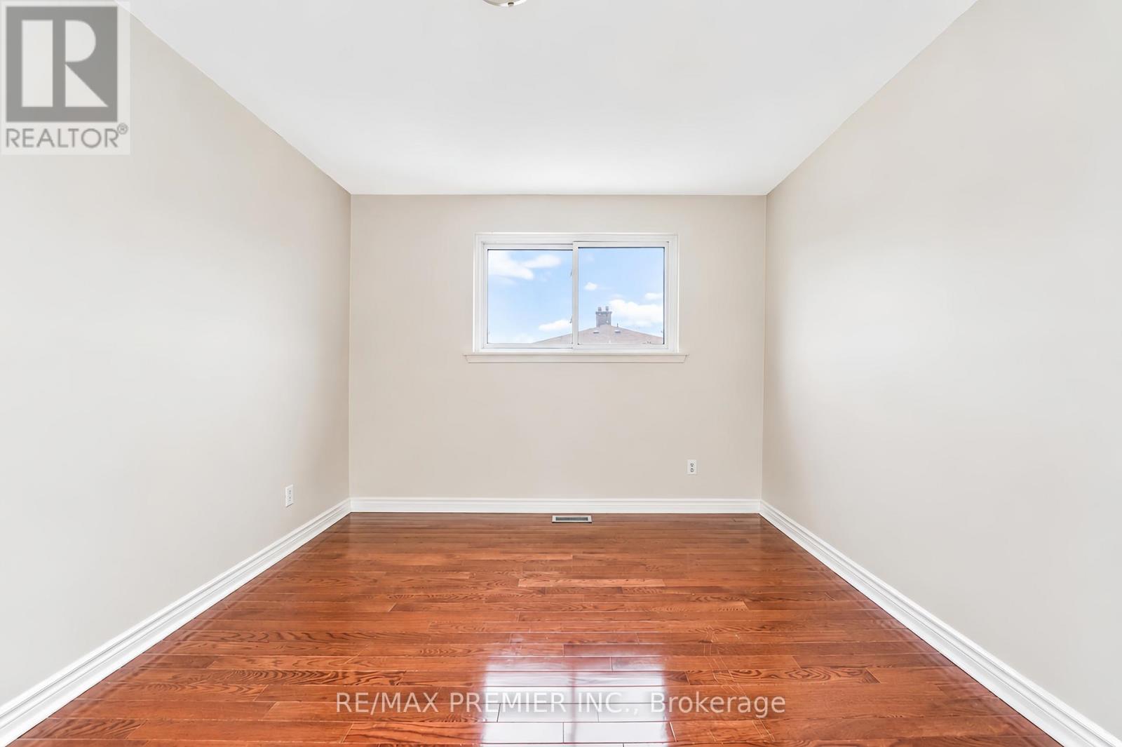 14 Yatescastle Drive Property Photo 21