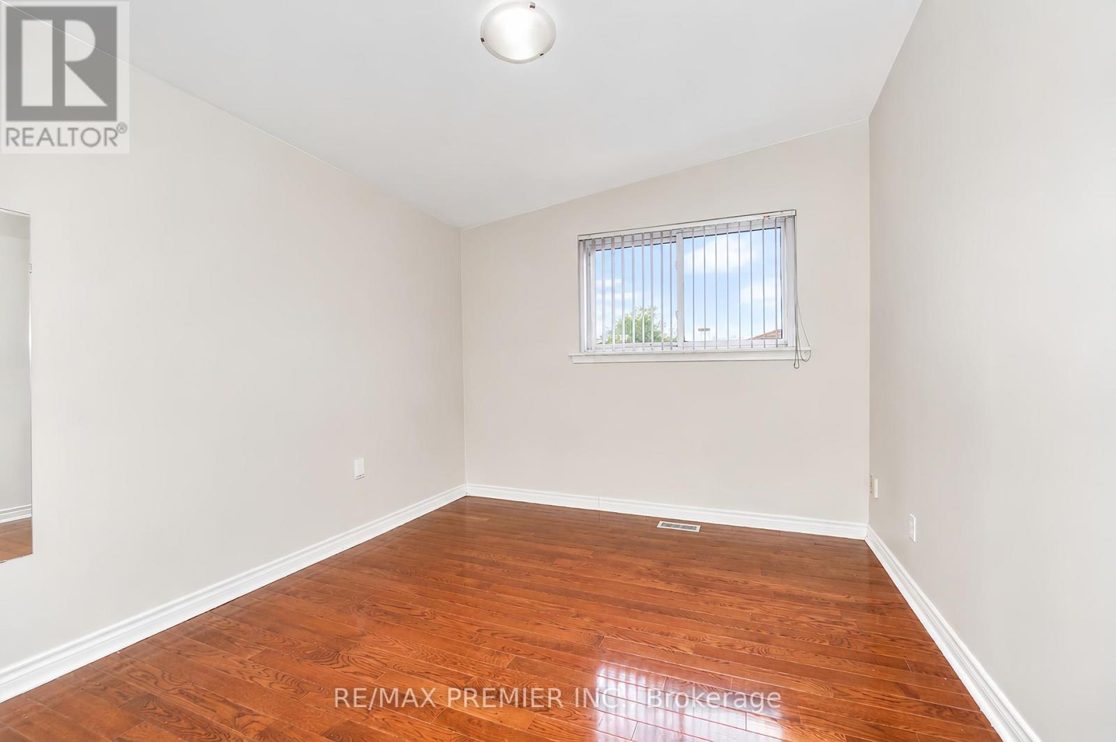14 Yatescastle Drive Property Photo 24