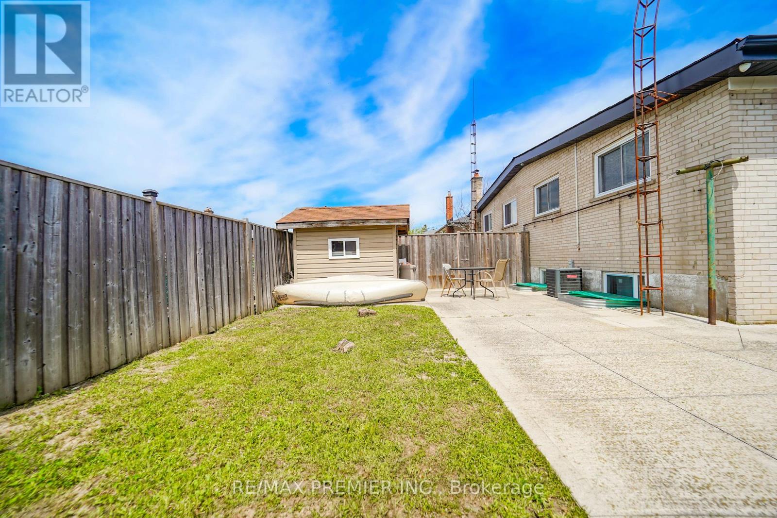 14 Yatescastle Drive Property Photo 37