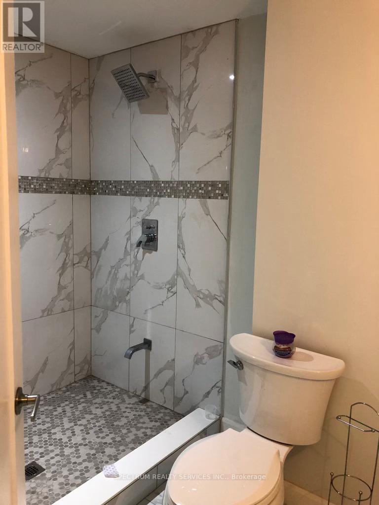 498 Wettlaufer Terrace Property Photo 15
