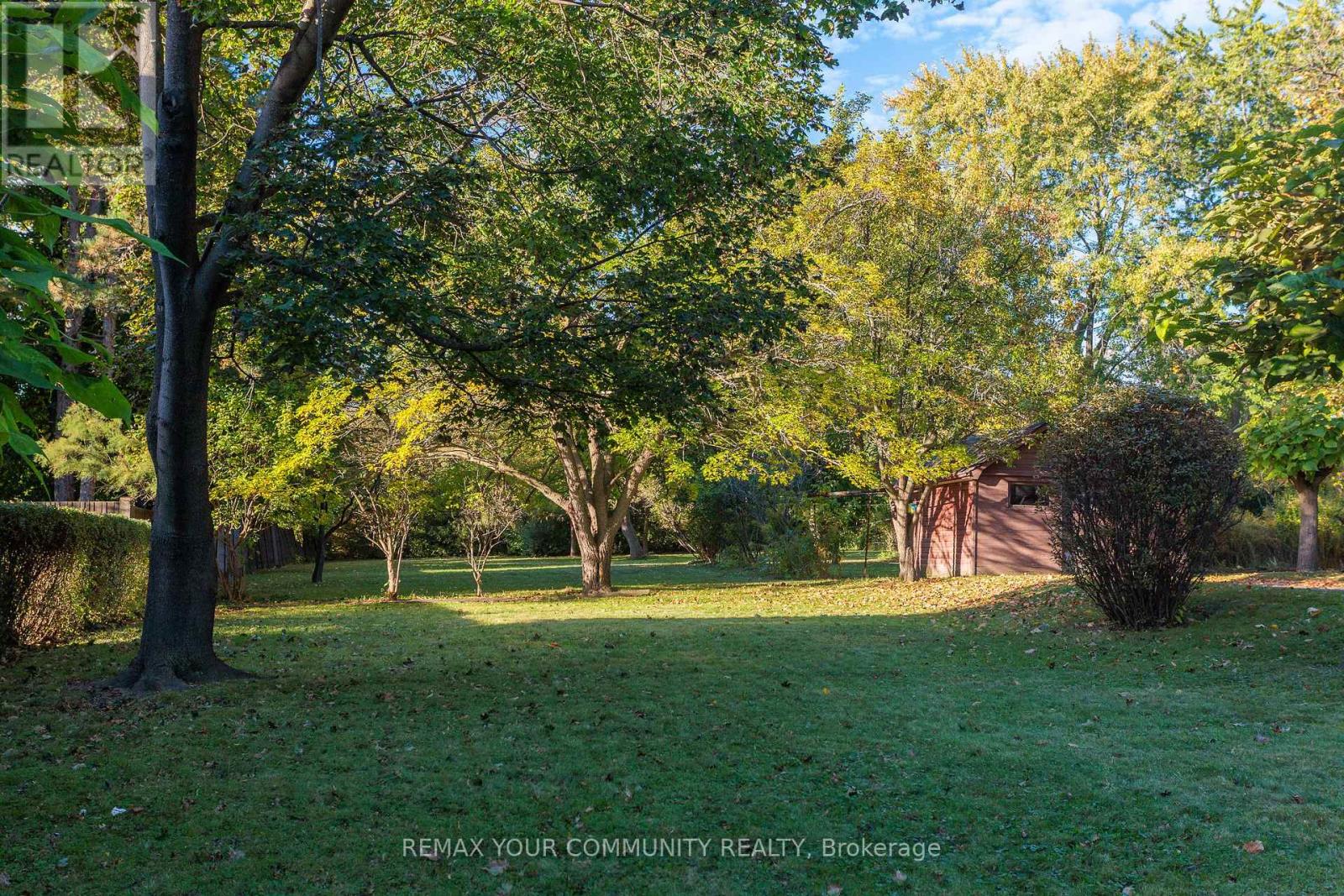 3052 Parkerhill Road Property Photo 12