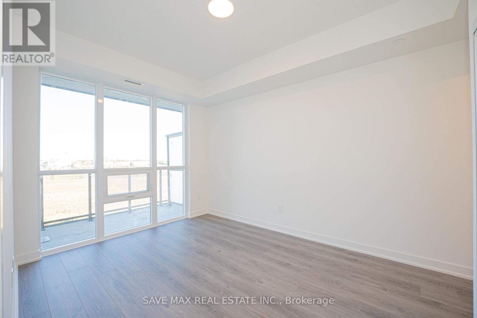 421 - 225 Malta Avenue Property Photo 16