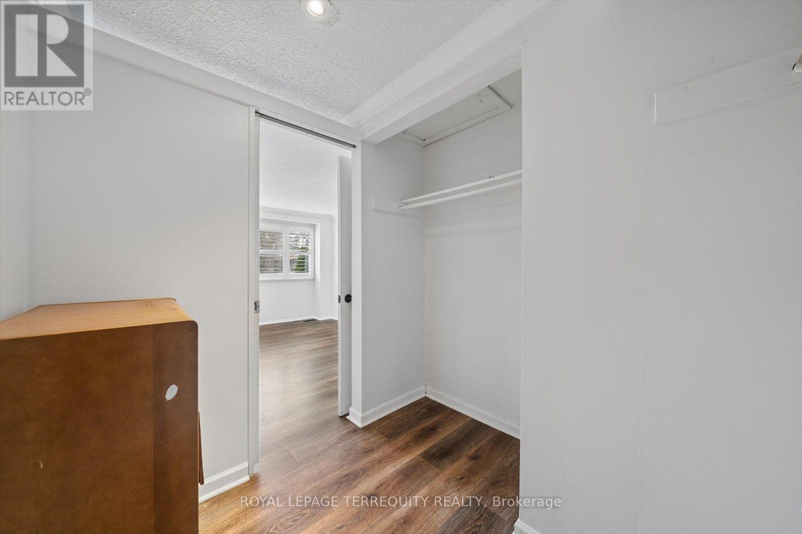 1825 Hyde Mill Crescent Property Photo 23