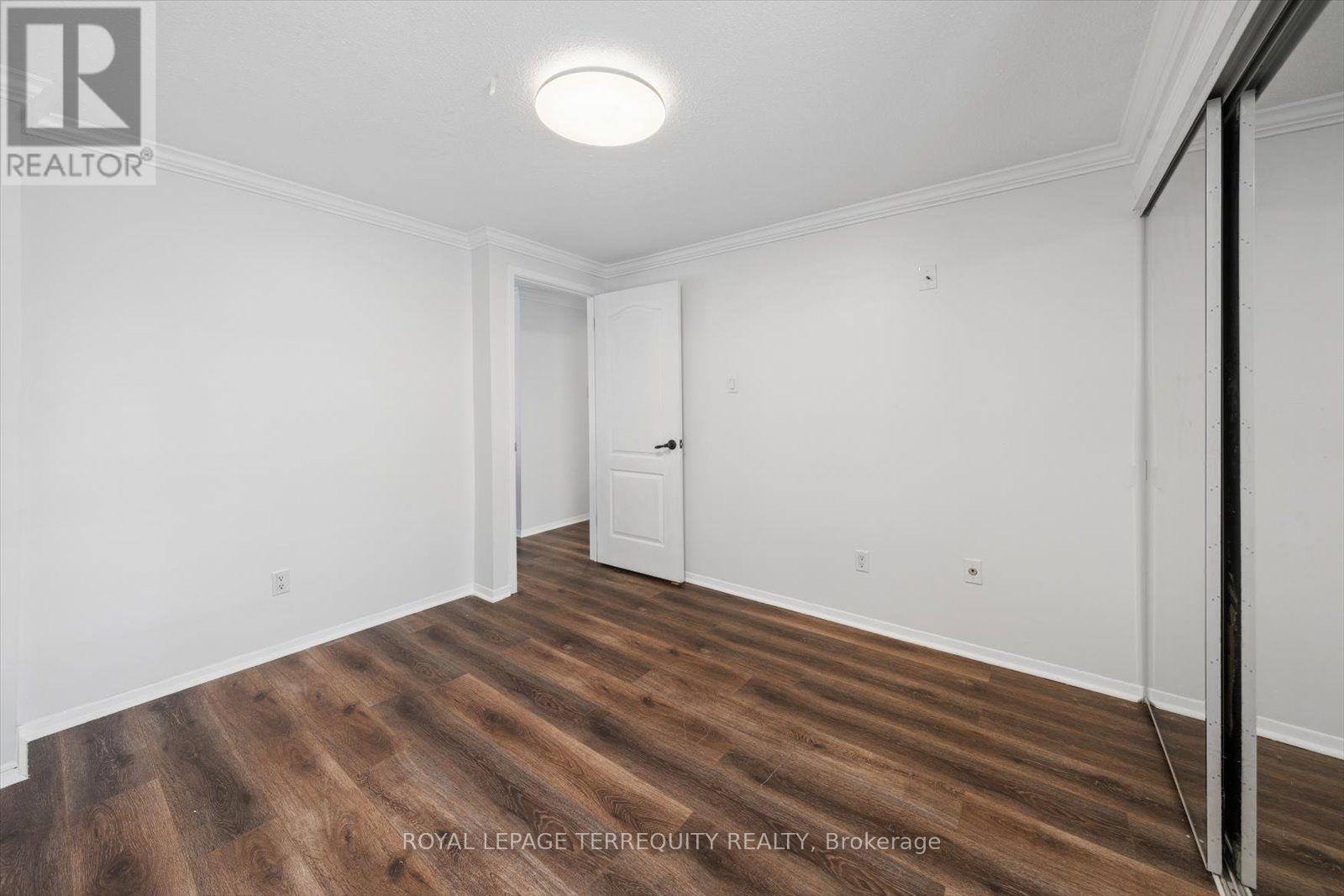 1825 Hyde Mill Crescent Property Photo 34