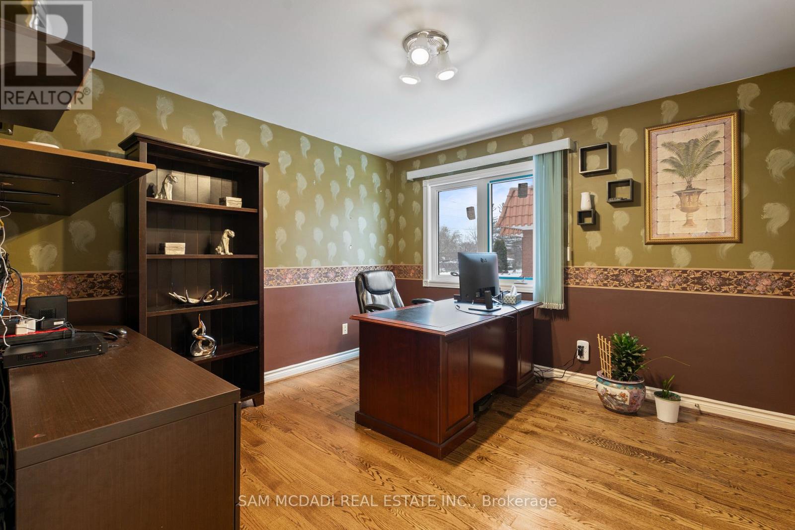 2339 Glengarry Road Property Photo 19
