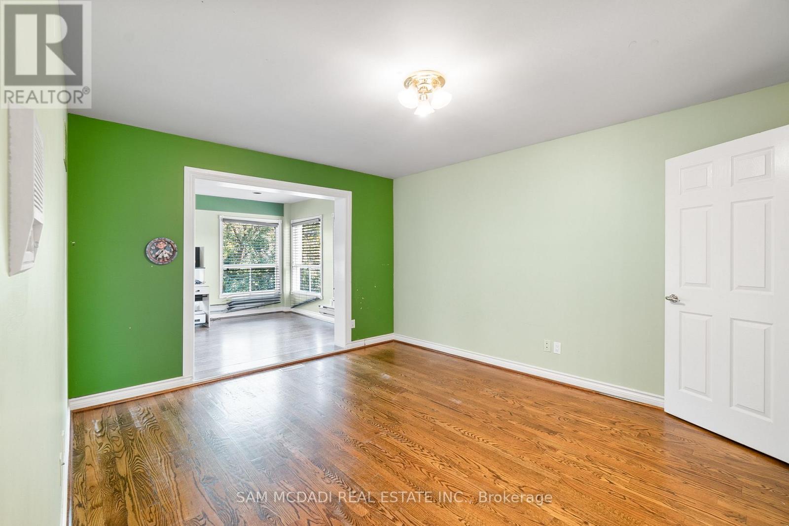 2339 Glengarry Road Property Photo 20