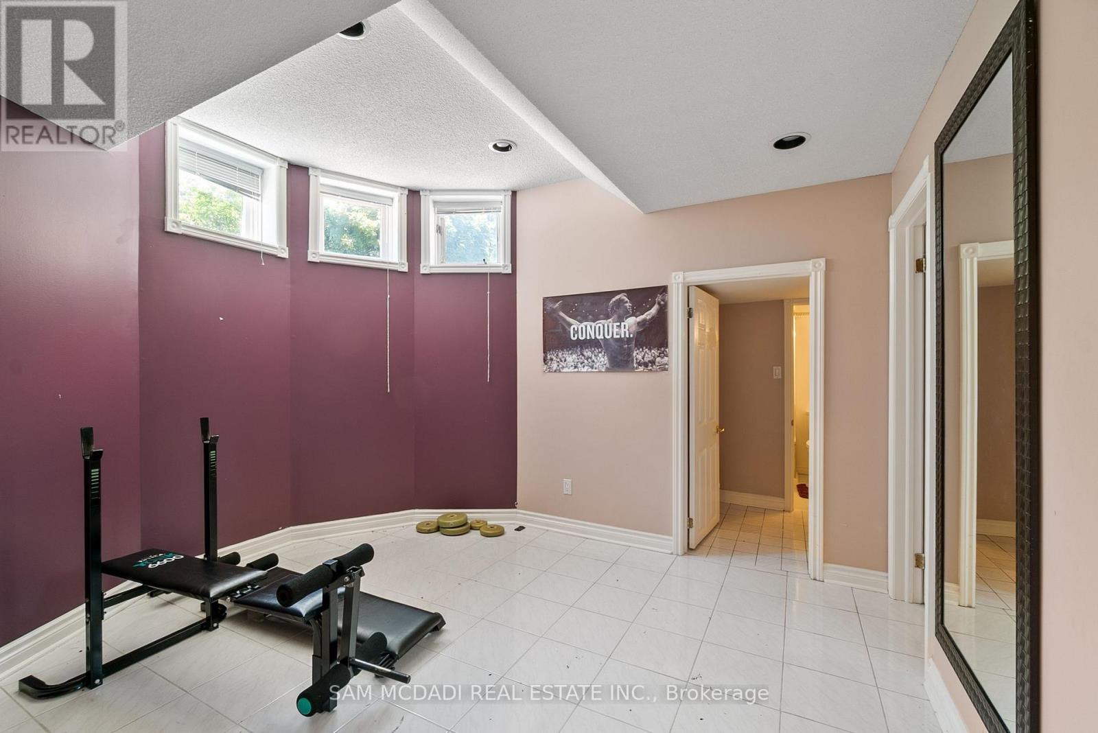2339 Glengarry Road Property Photo 28