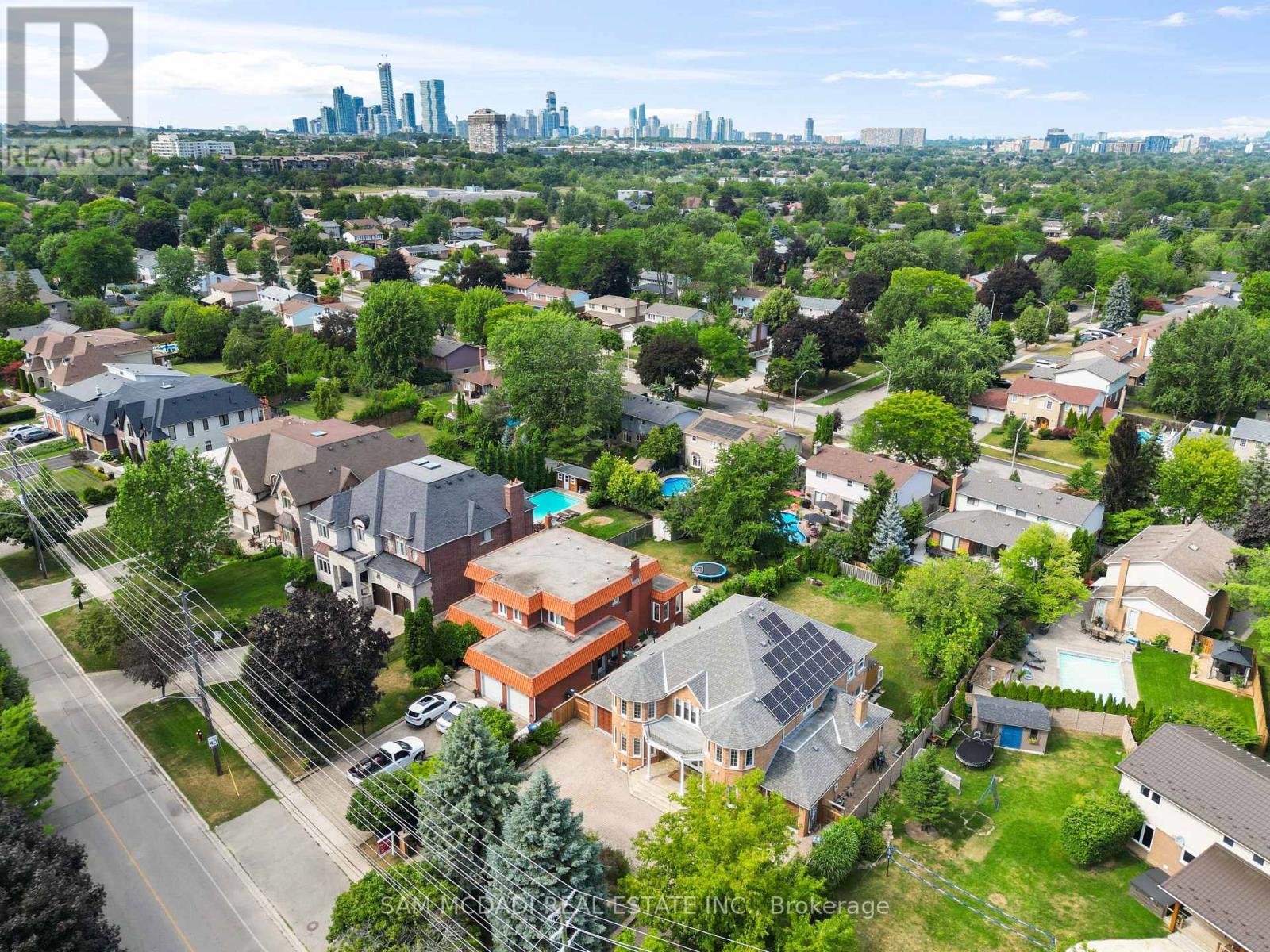 2339 Glengarry Road Property Photo 48