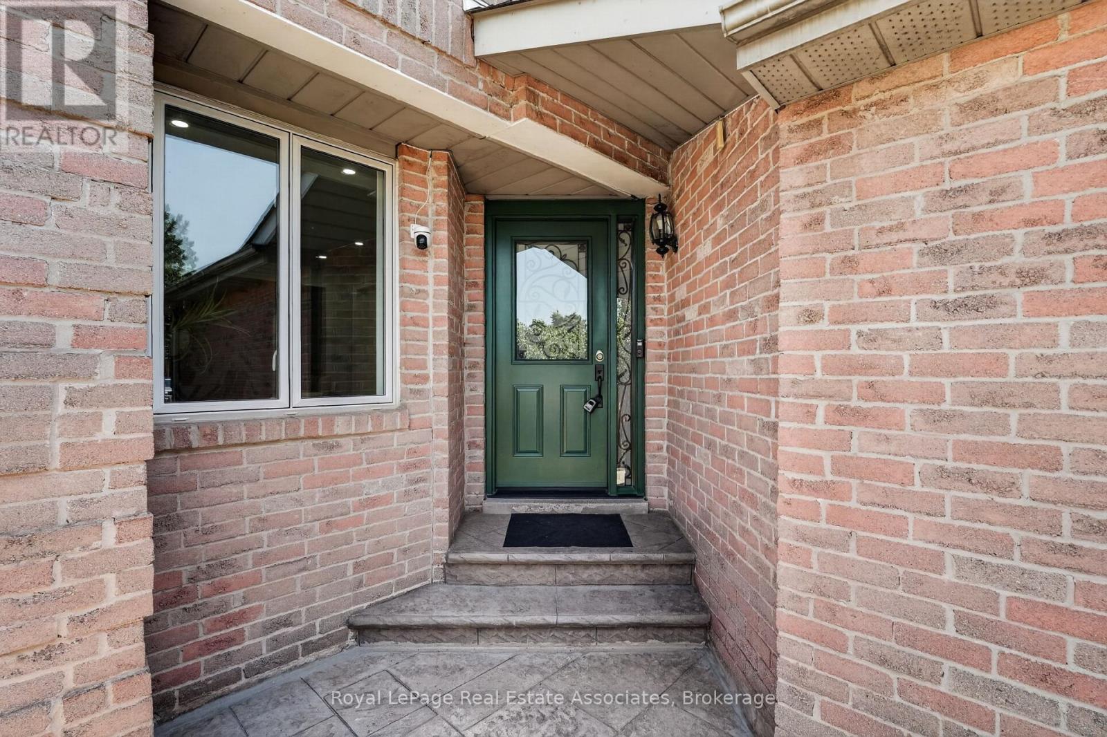 3346 Chartrand Crescent Property Photo 3