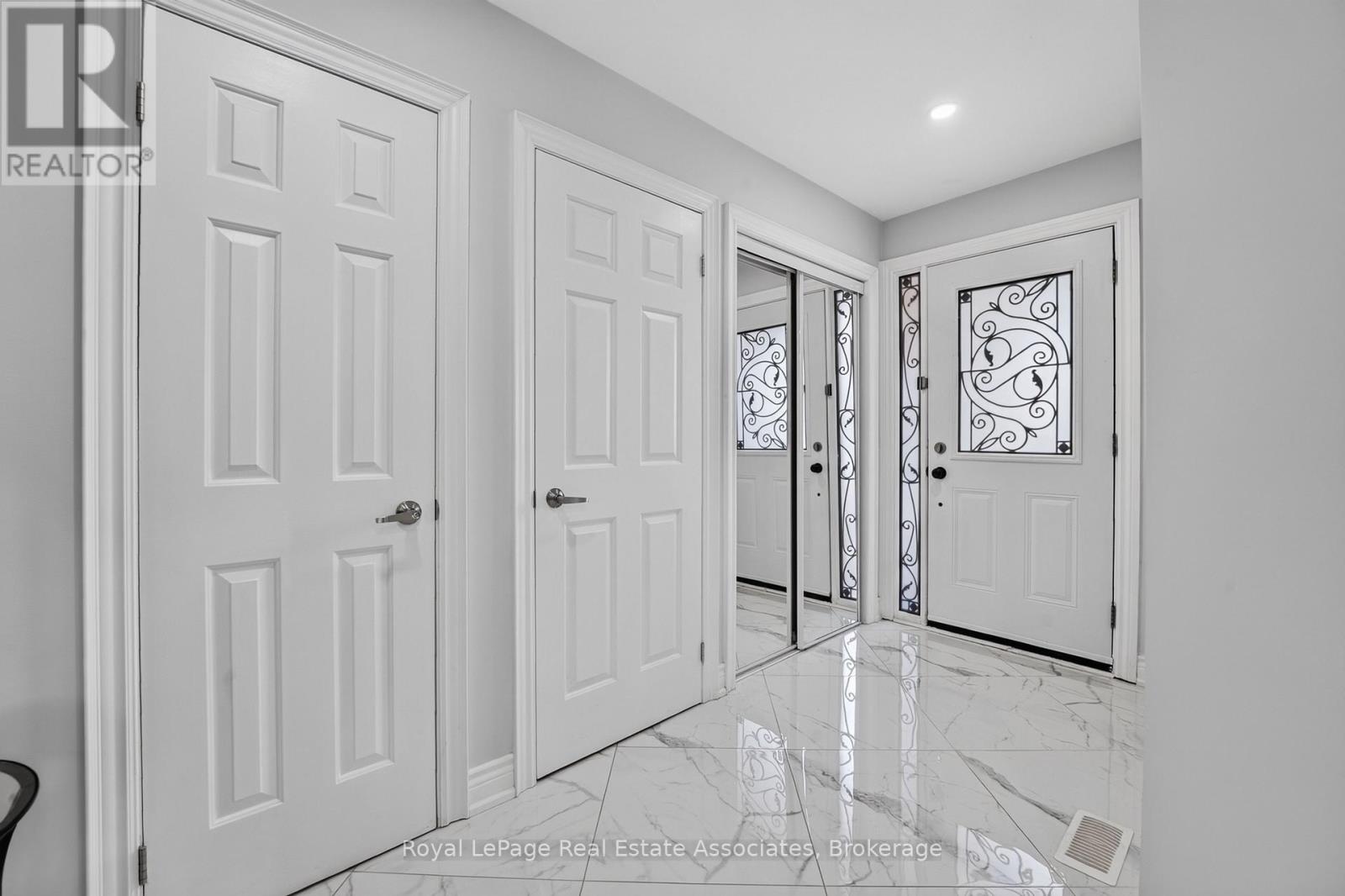 3346 Chartrand Crescent Property Photo 5