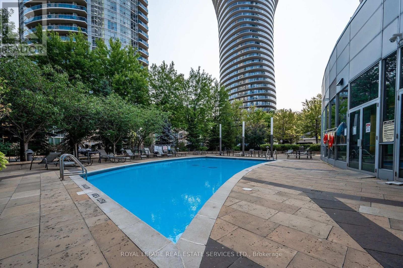 1510 - 80 Absolute Avenue Property Photo 9