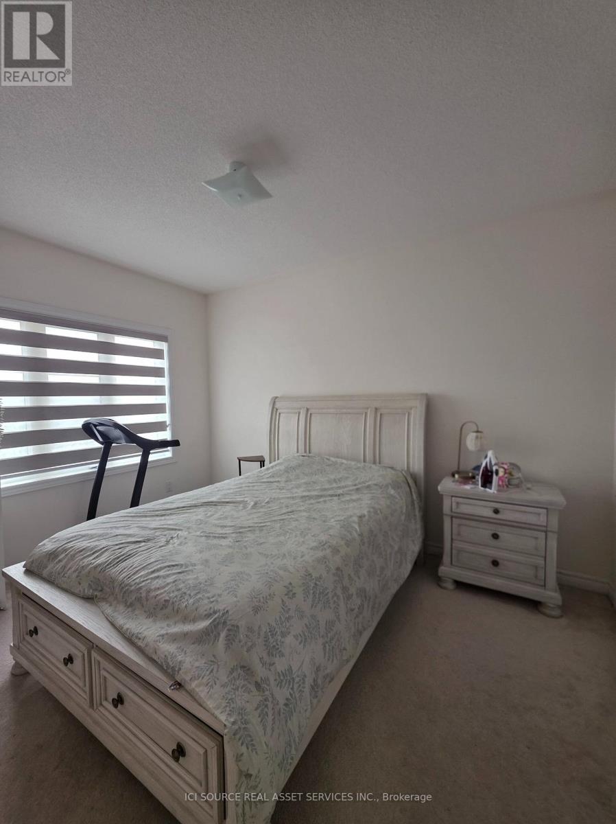 10 Brent Stephens Way Property Photo 3