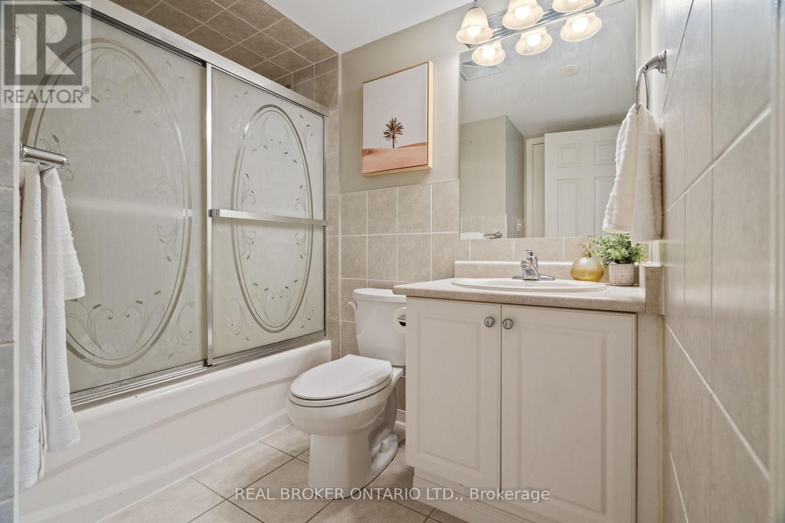 2066 - 3047 Finch Avenue W Property Photo 15