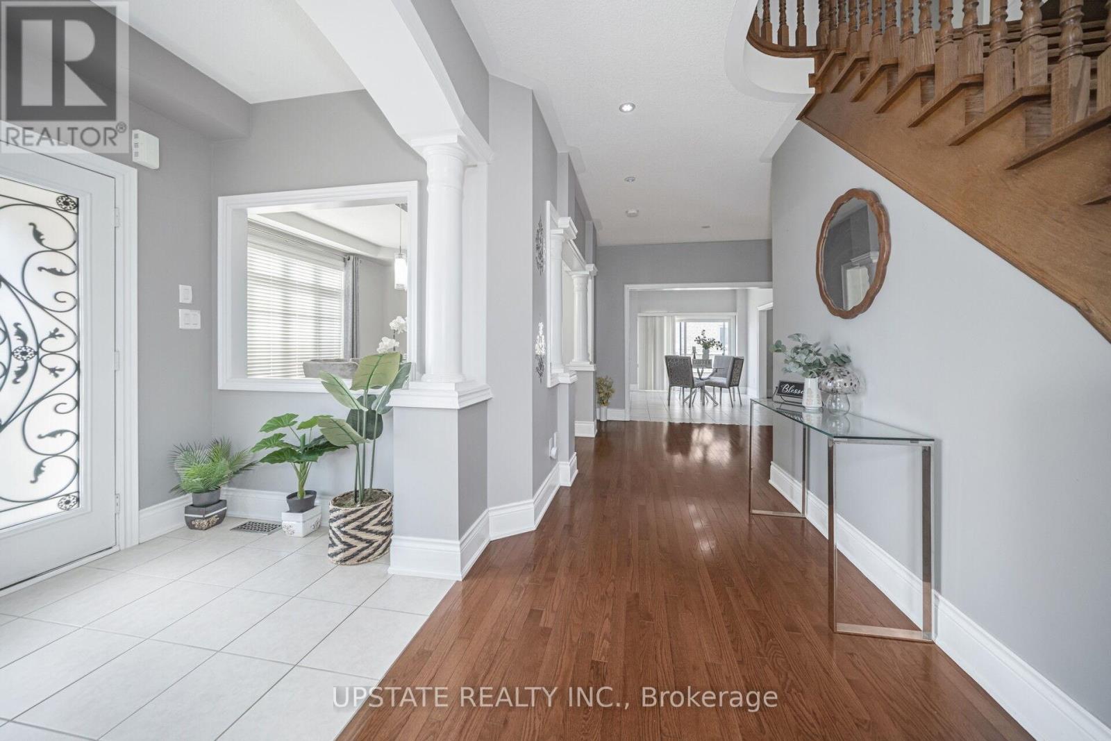 2 Beachville Circle Property Photo 7
