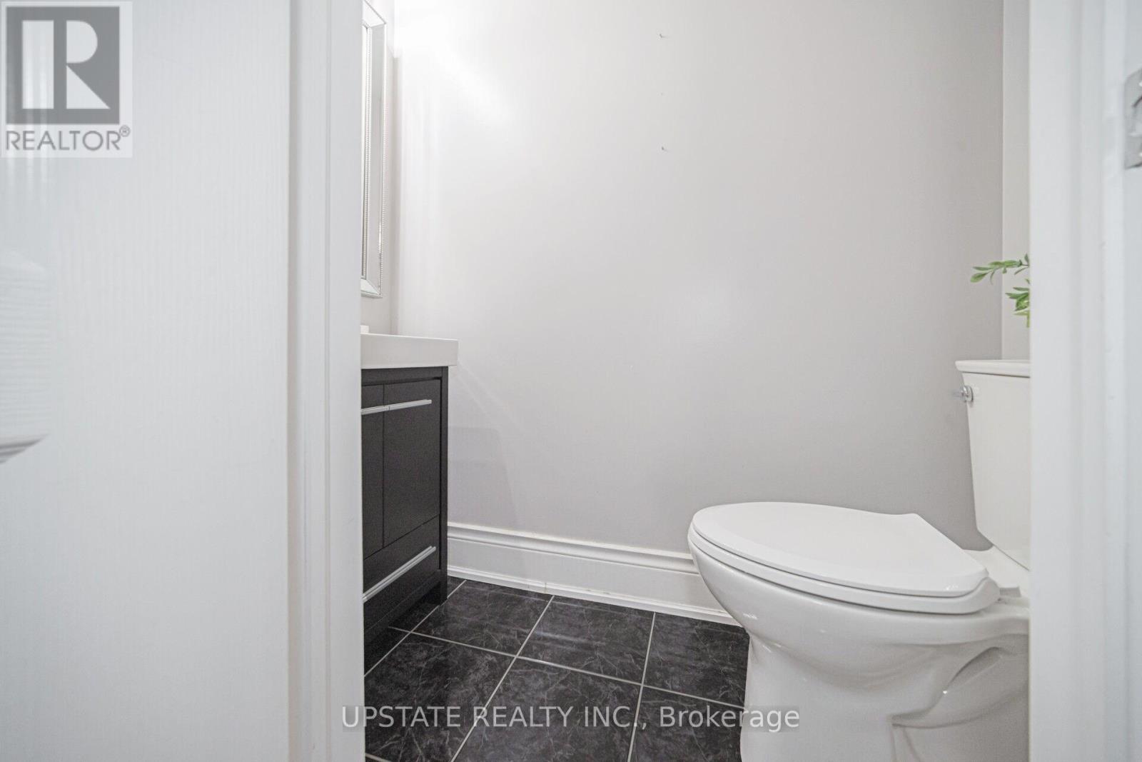 2 Beachville Circle Property Photo 16