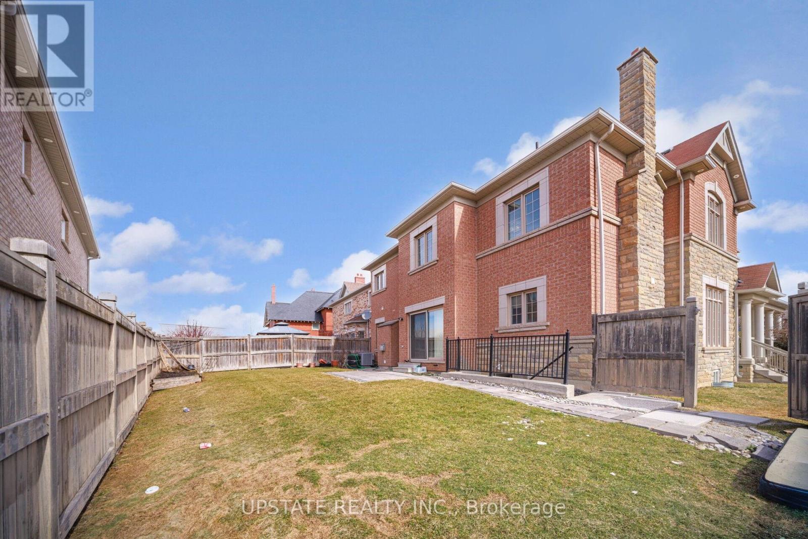 2 Beachville Circle Property Photo 37