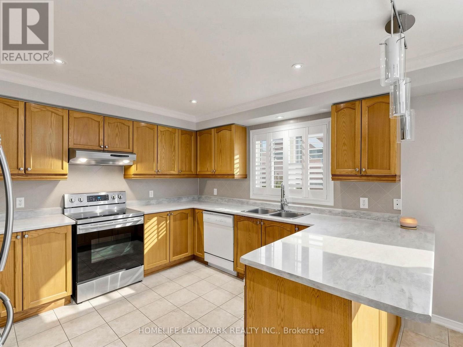 19 Citronella Lane Property Photo 17