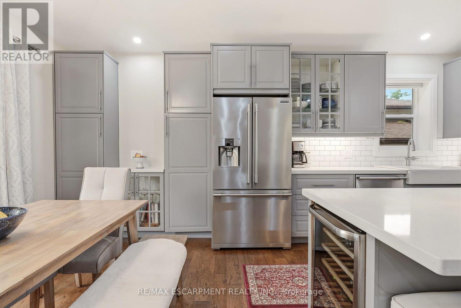 715 Drury Lane Property Photo 10