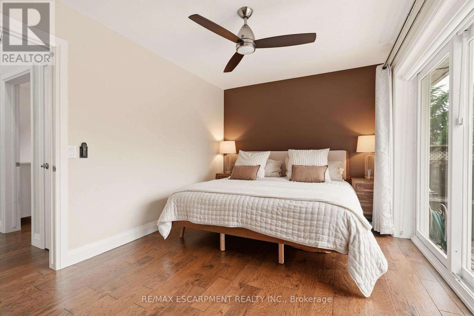 715 Drury Lane Property Photo 23