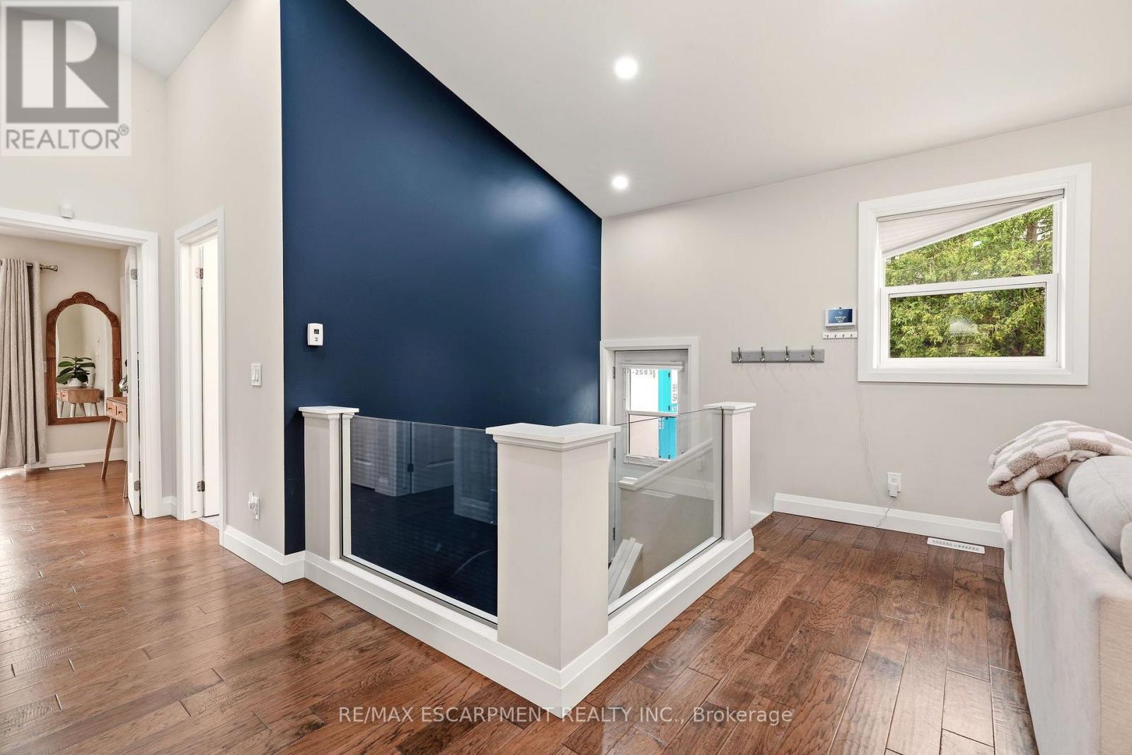 715 Drury Lane Property Photo 29