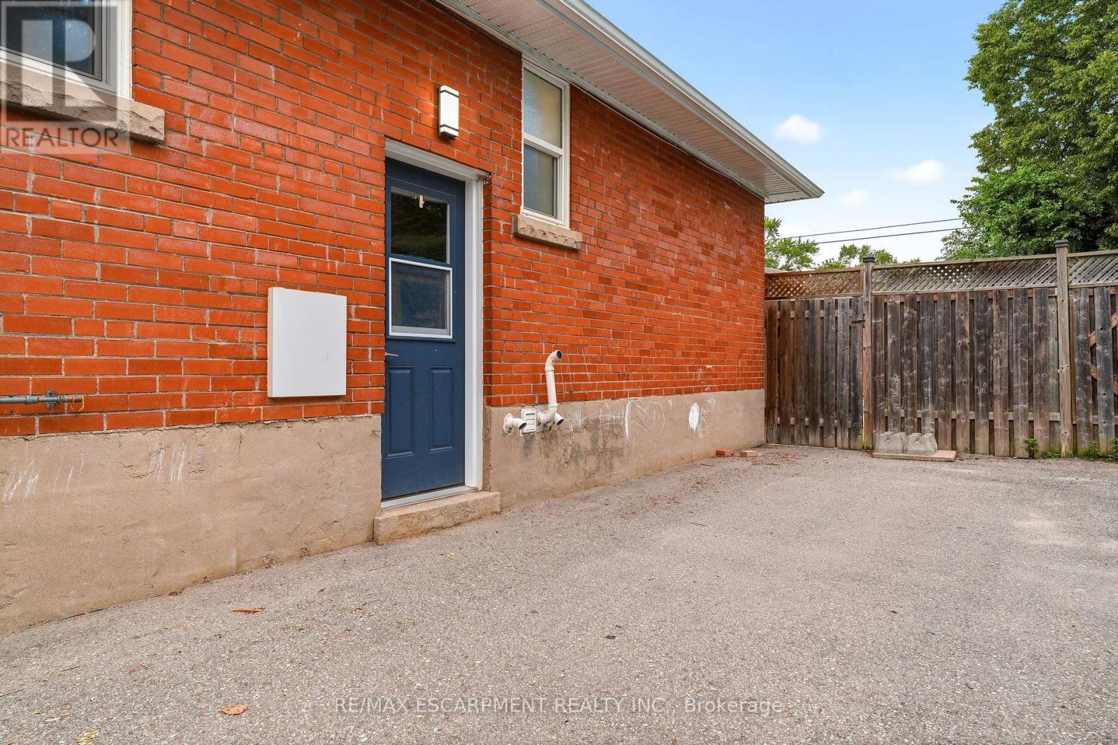 715 Drury Lane Property Photo 41