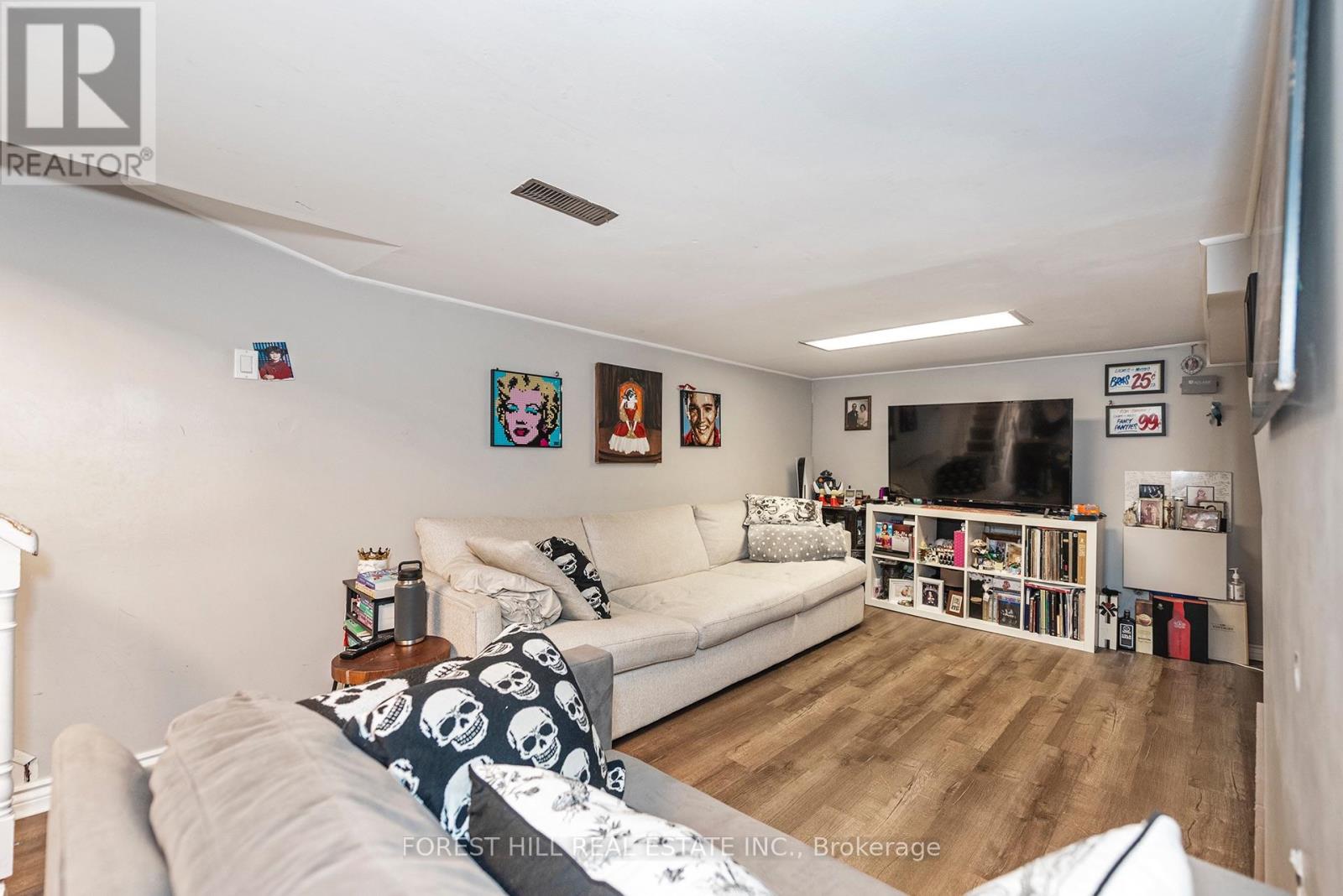 413 Westmoreland Avenue N Property Photo 10