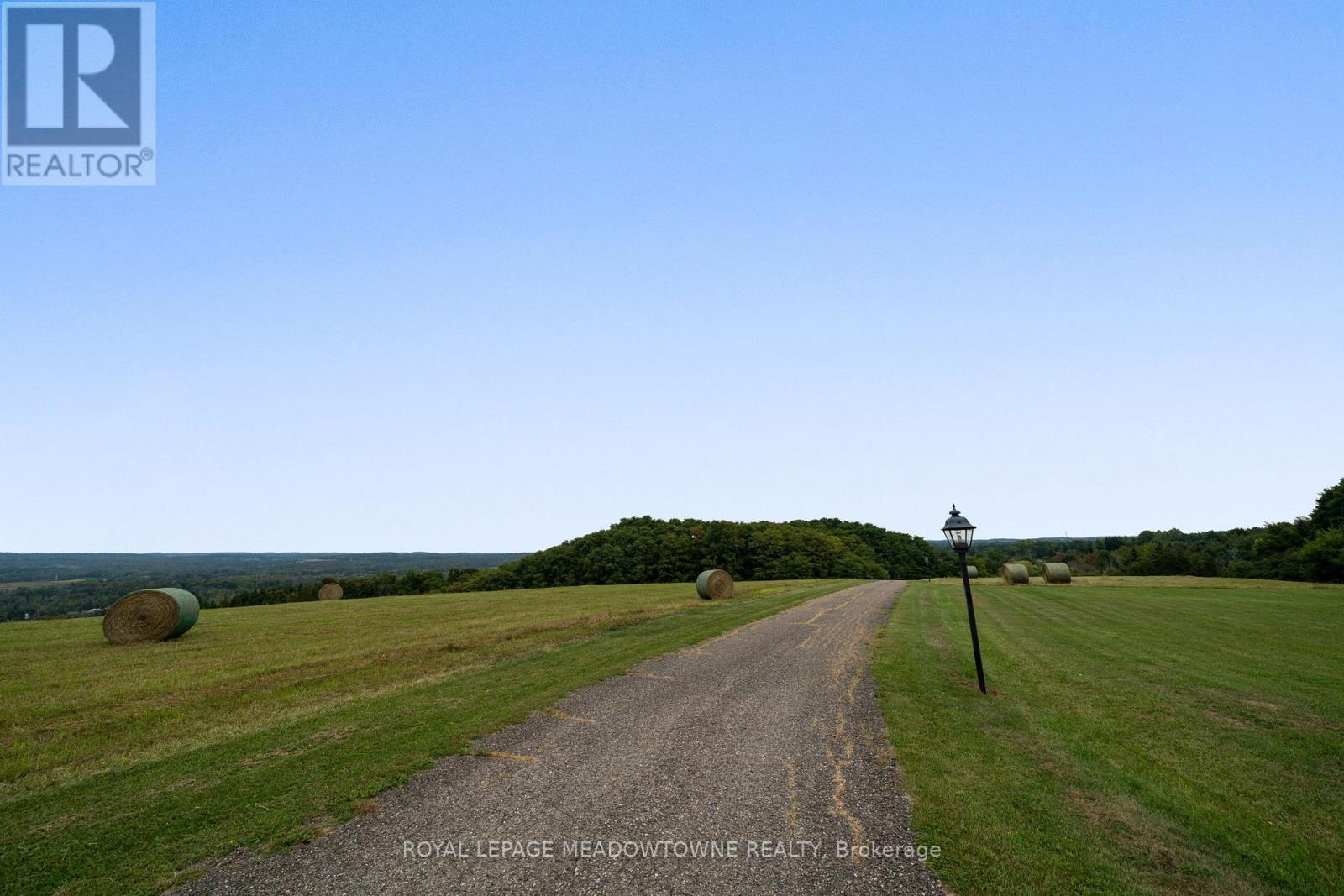 2097 Grange Side Road Property Photo 33