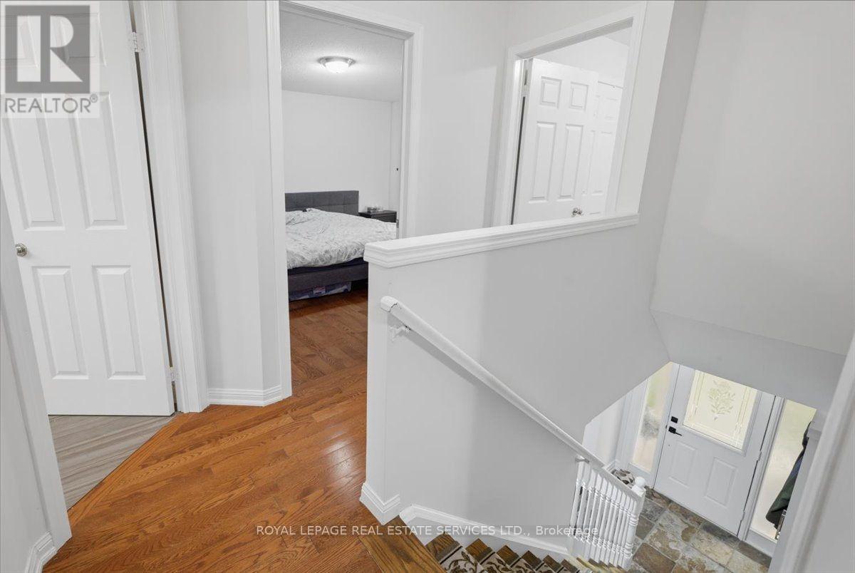 5185 Bunton Crescent Property Photo 9