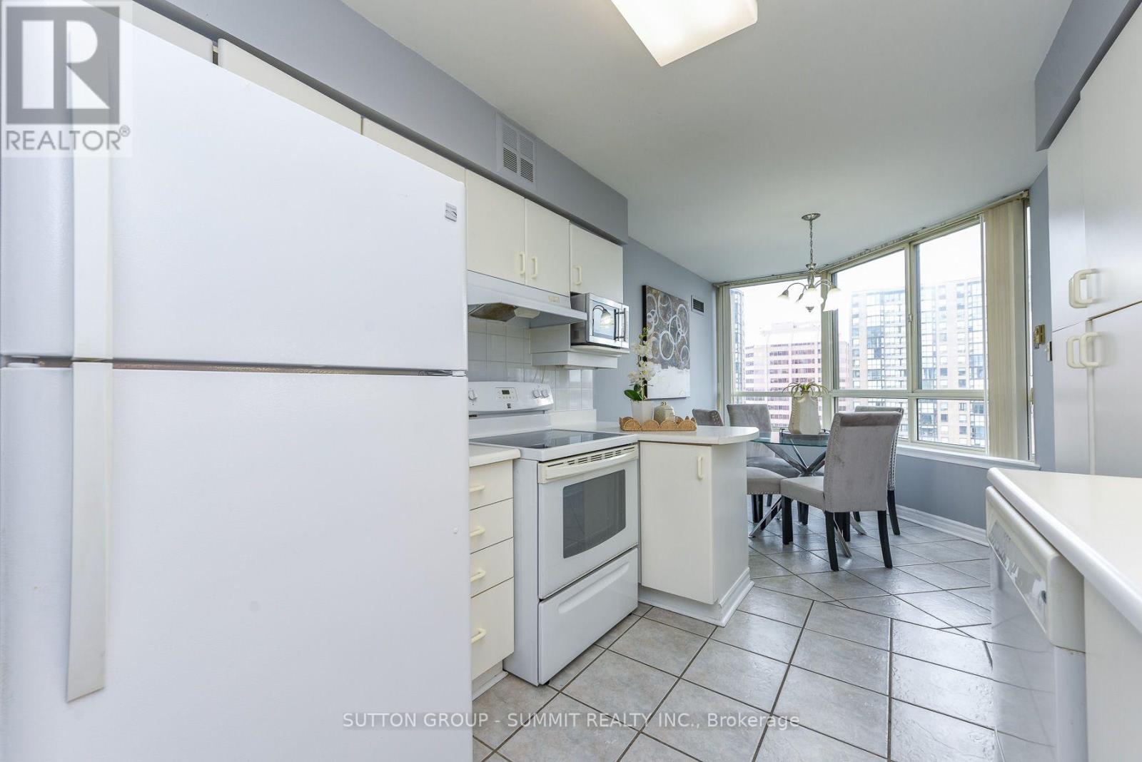 1404 - 3605 Kariya Drive Property Photo 7