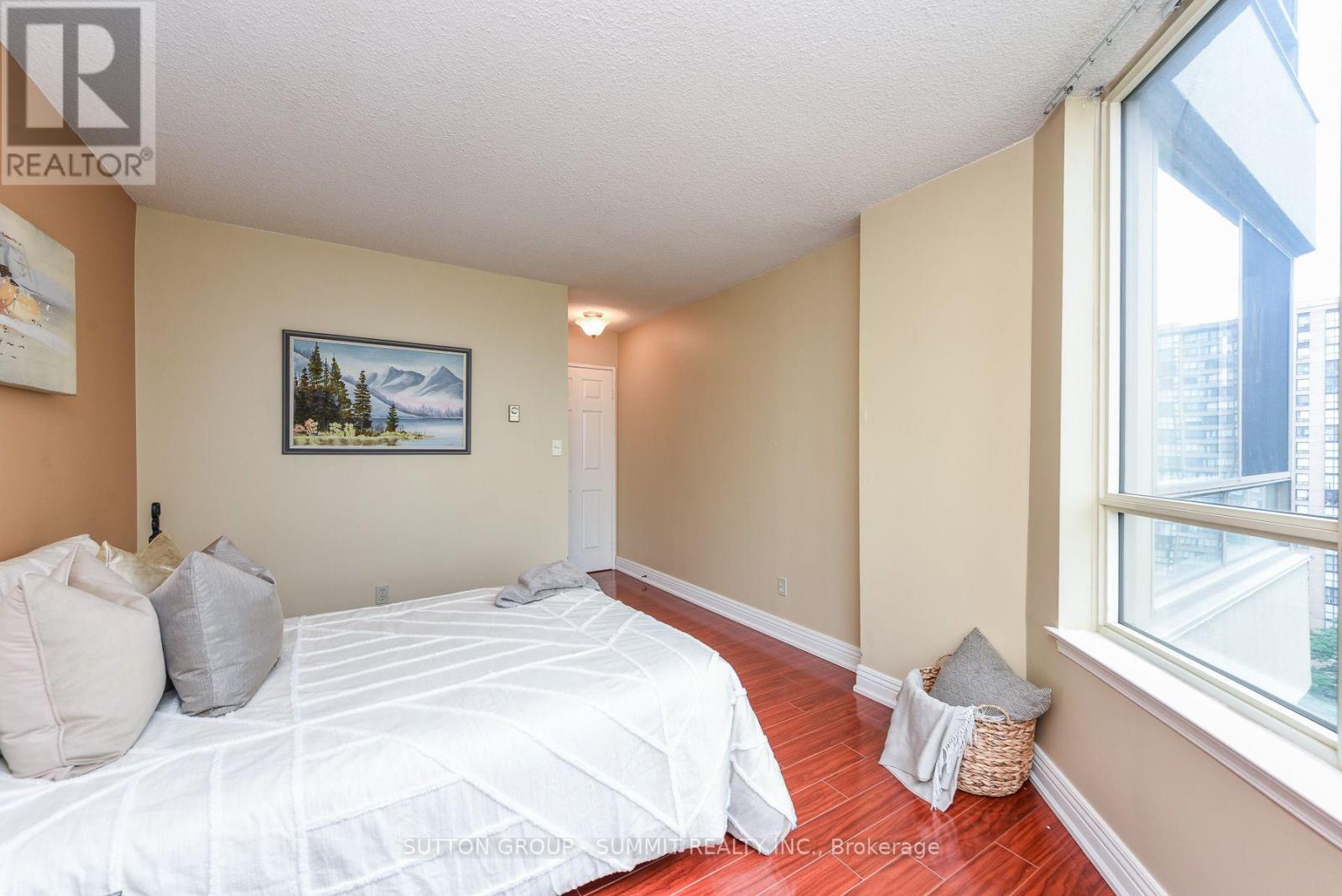 1404 - 3605 Kariya Drive Property Photo 29