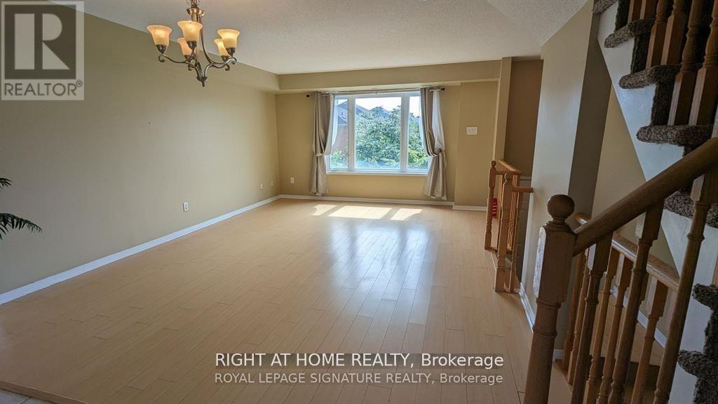 27 - 4869 Half Moon Grove Property Photo 6
