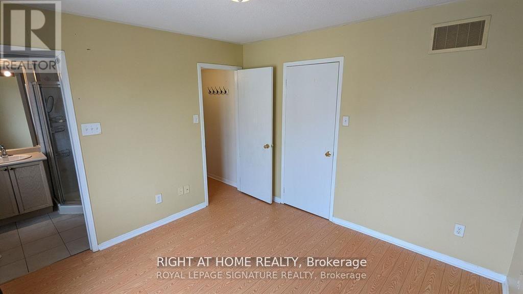27 - 4869 Half Moon Grove Property Photo 18