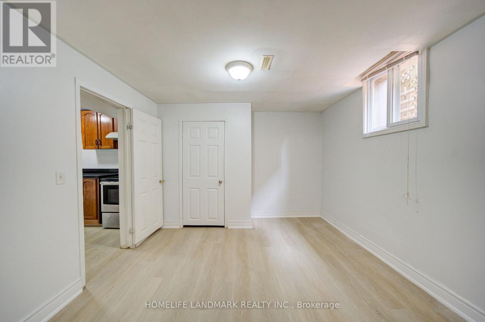 1091 Queens Avenue Property Photo 43