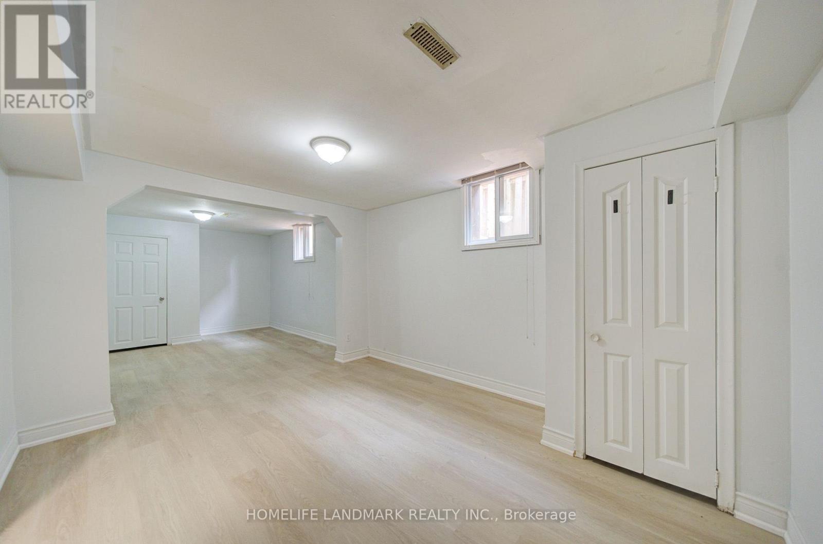 1091 Queens Avenue Property Photo 46