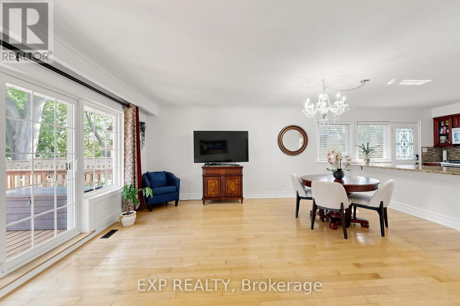 77 Letchworth Crescent Property Photo 7